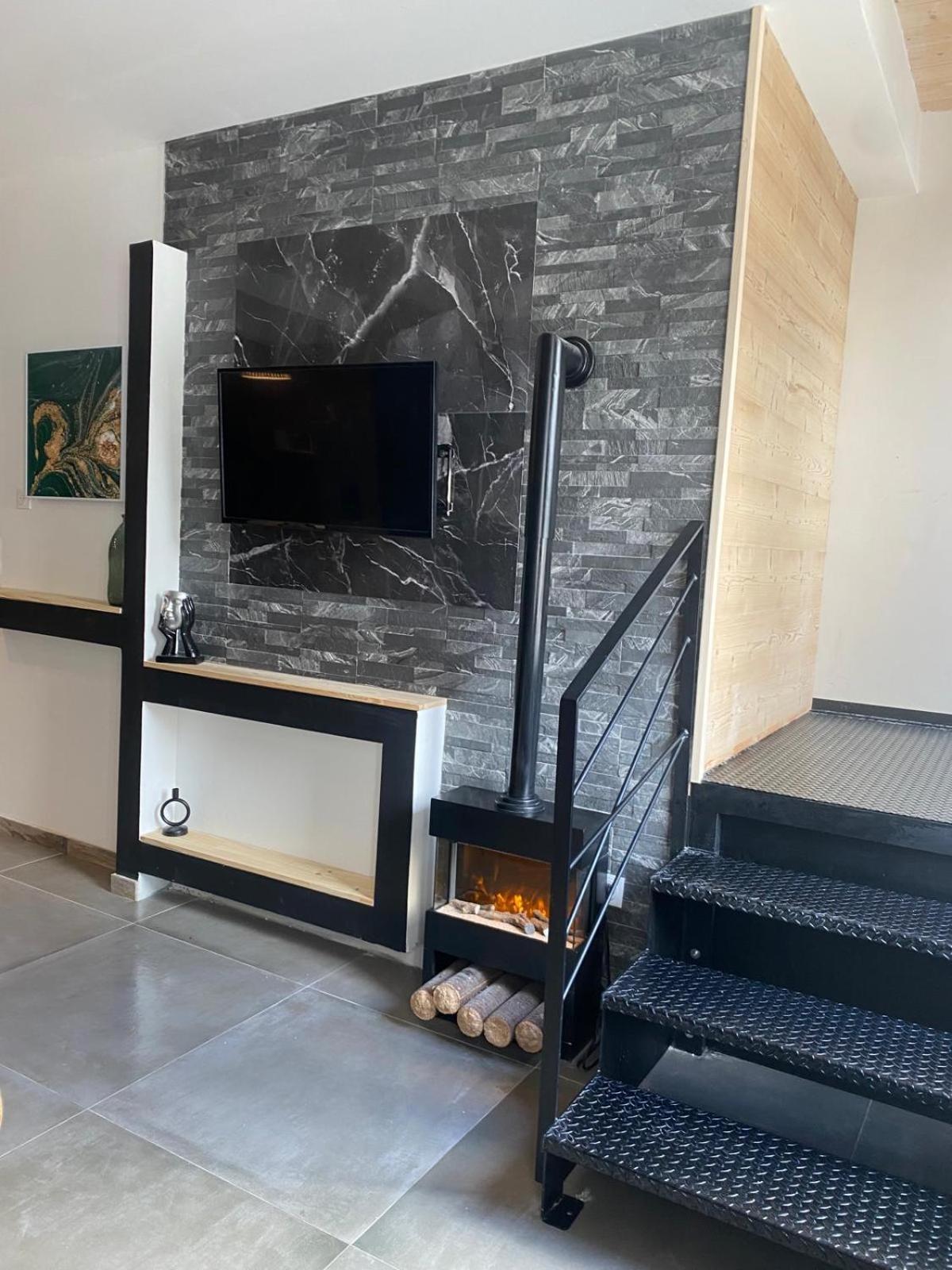 Style Of Industry Apartment Morbier Ngoại thất bức ảnh
